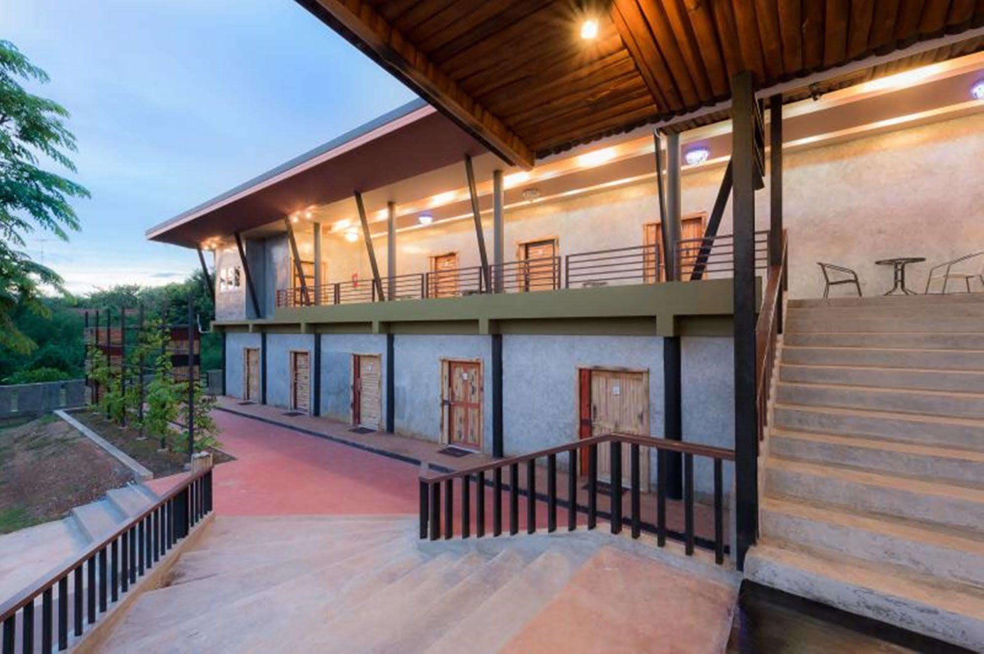 The Riverpool Resort And Spa Kanchanaburi Dış mekan fotoğraf